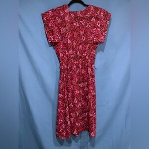 Elegant Pink and Red Patterned Dress